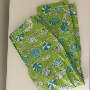Lilly Pulitzer green beach umbrella capri pants